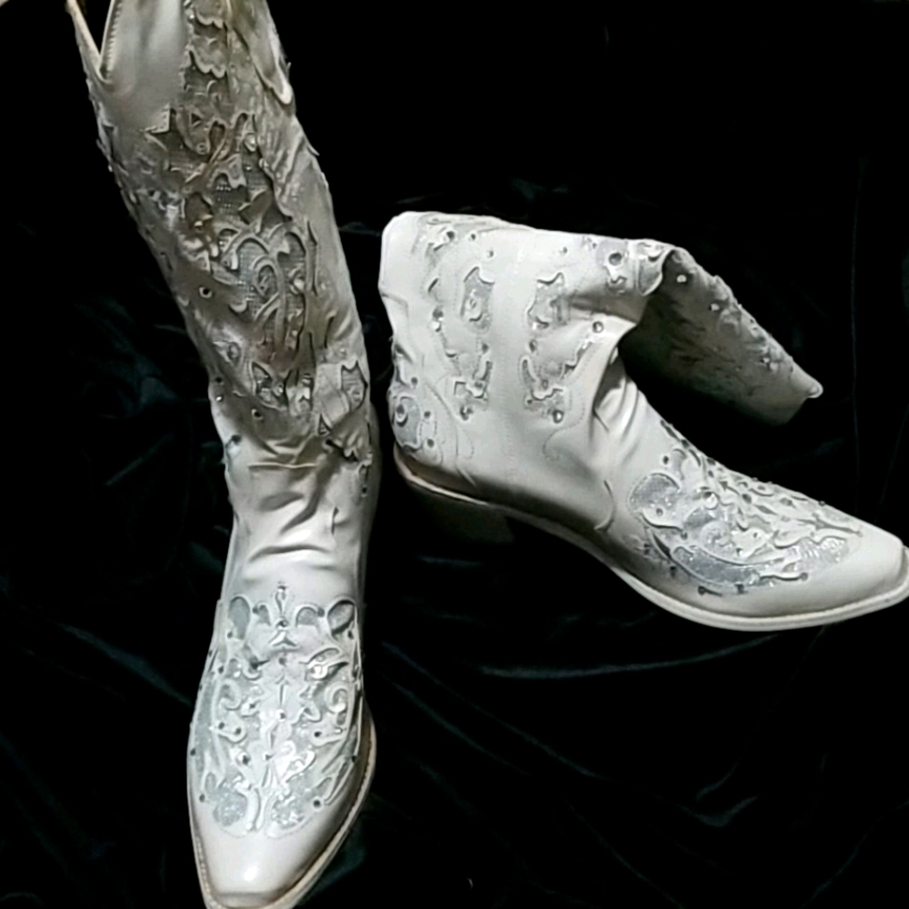 Women boots